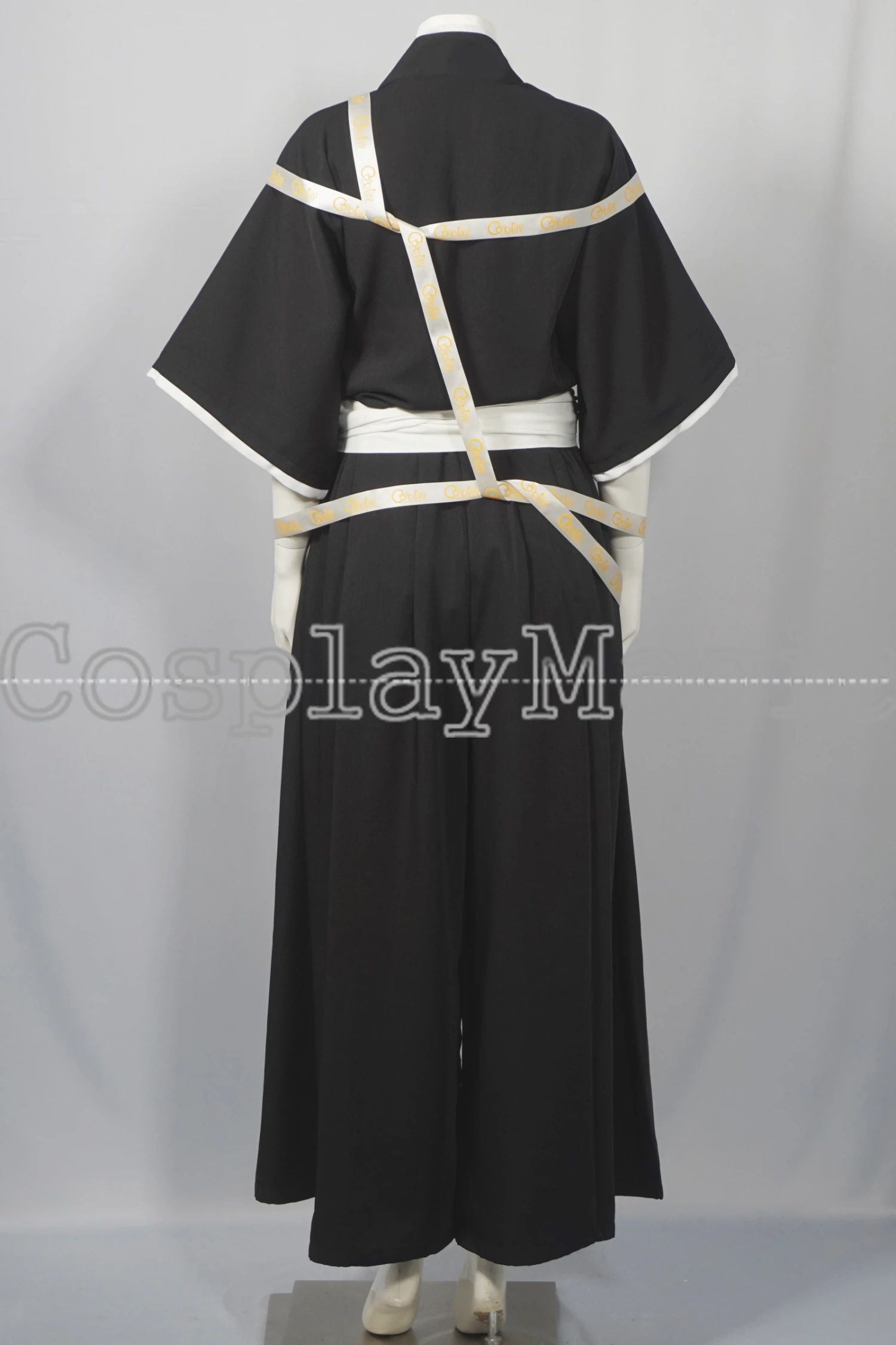 Bleach 11th Division Lieutenant Yachiru Kusajishi Cosplay 3 Bleach 11th Division Lieutenant Yachiru Kusajishi Cosplay - Image 3