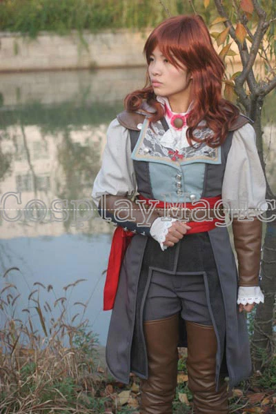 Assassin's Creed Unity Elise De LaSerre Cosplay 8 Assassin's Creed Unity Elise De LaSerre Cosplay - Image 8
