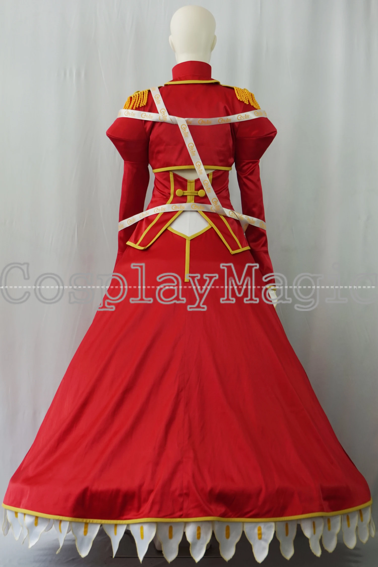 Fate/Extra: Last Encore Saber Cosplay 3 Fate/Extra: Last Encore Saber Cosplay - Image 3