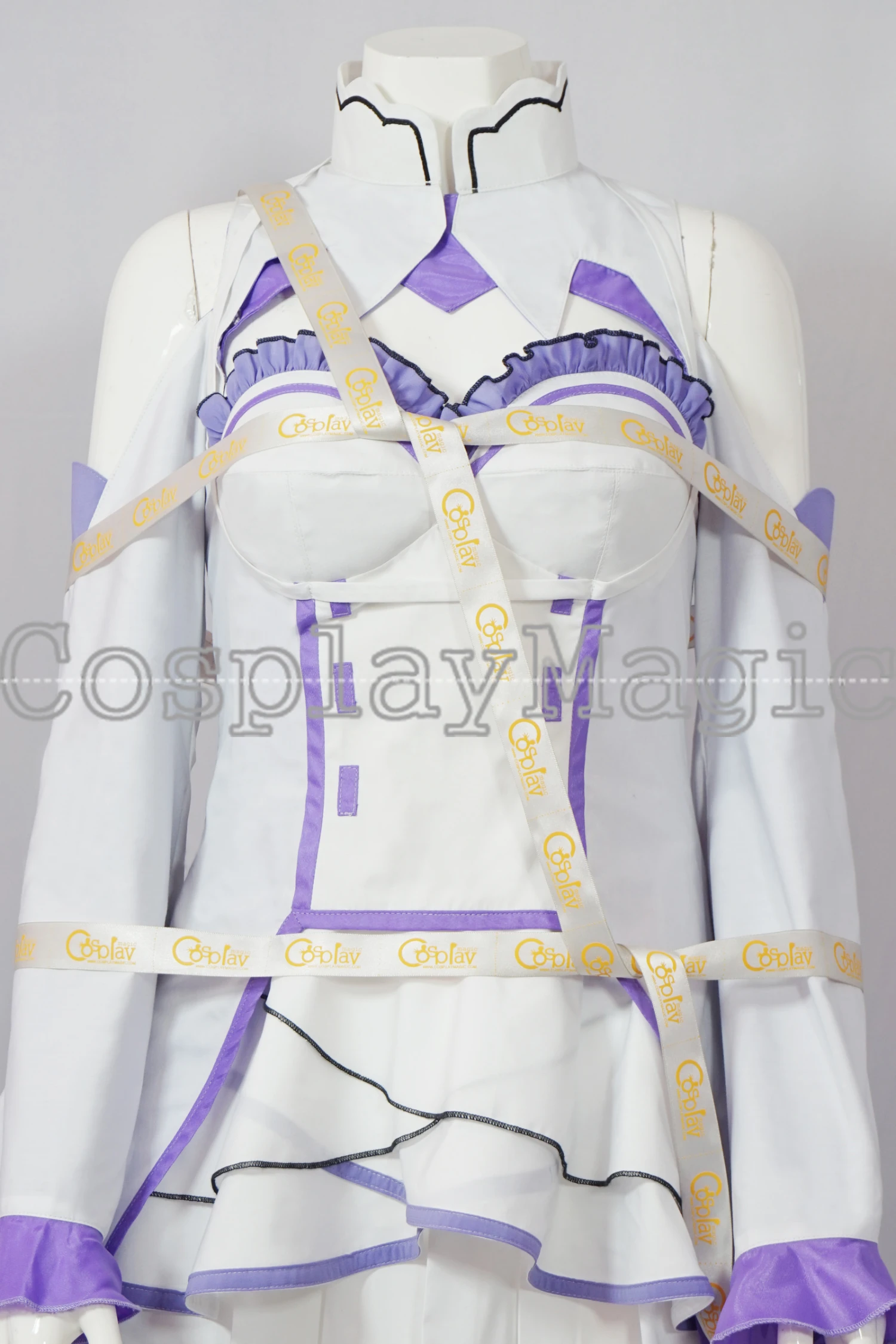 Re: Zero Emilia Cosplay 13 Re: Zero Emilia Cosplay - Image 13