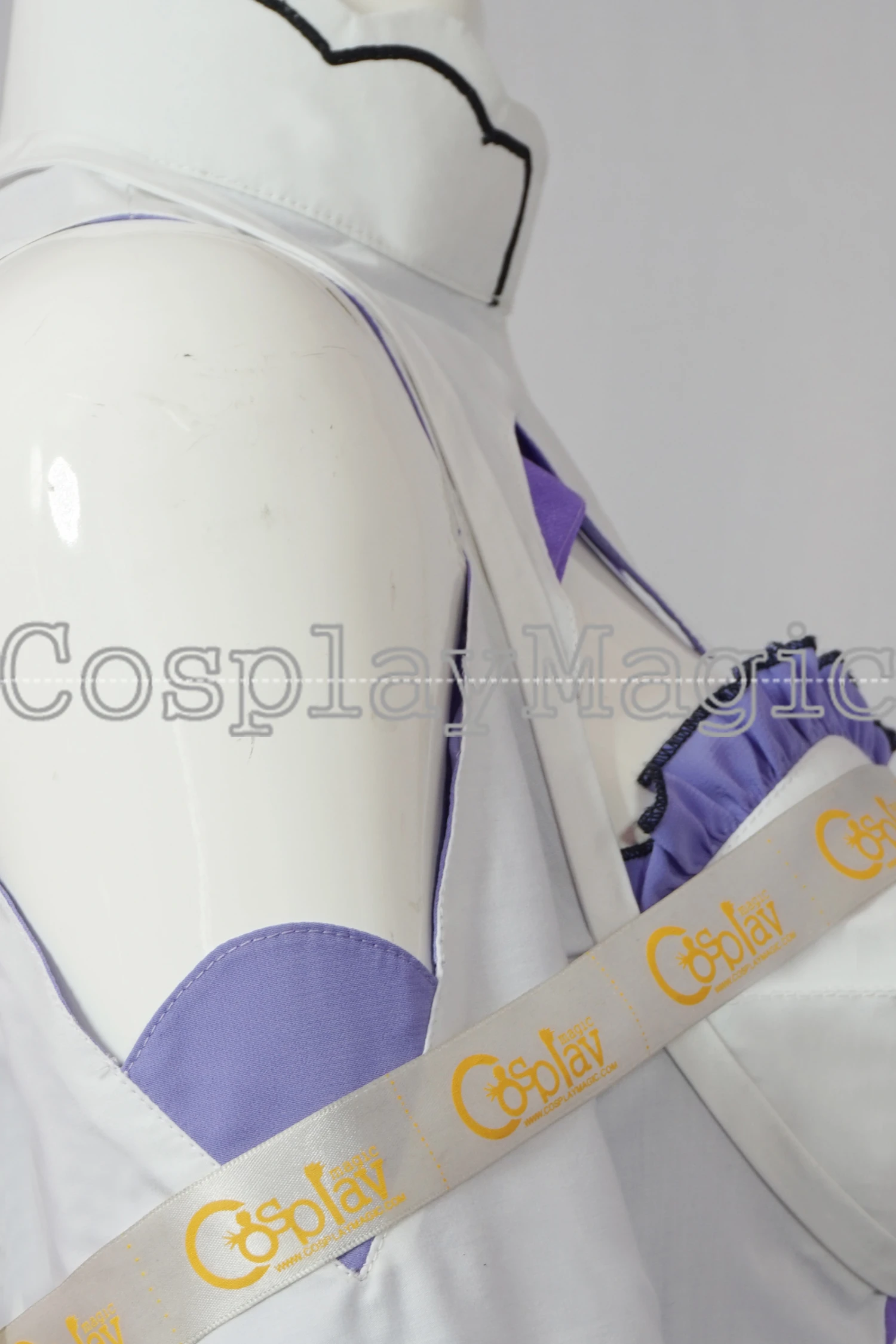 Re: Zero Emilia Cosplay 7 Re: Zero Emilia Cosplay - Image 7