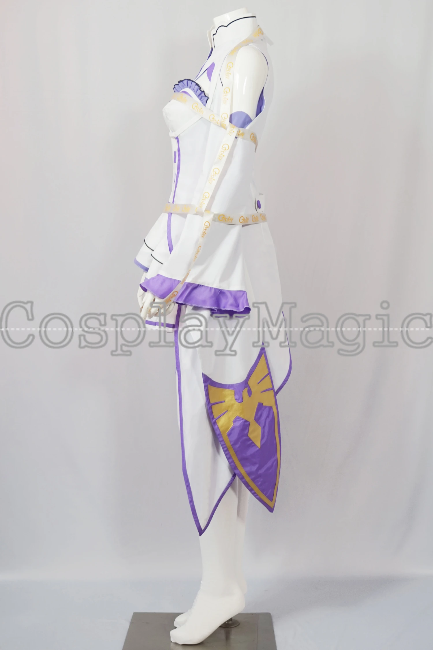 Re: Zero Emilia Cosplay 4 Re: Zero Emilia Cosplay - Image 4
