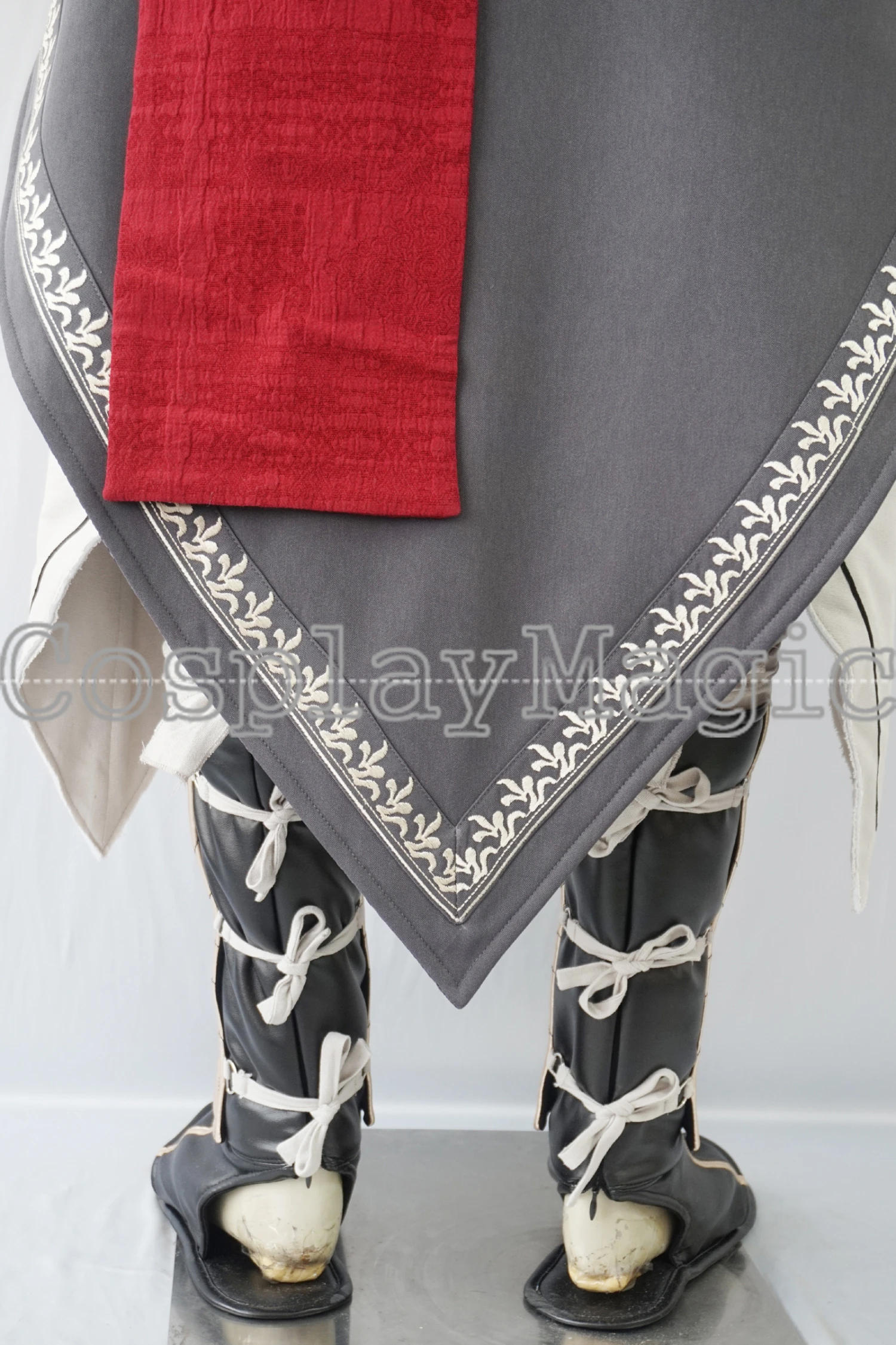 Assassin's Creed Origins: The Hidden Ones Bayek Cosplay 11 Assassin's Creed Origins: The Hidden Ones Bayek Cosplay - Image 11