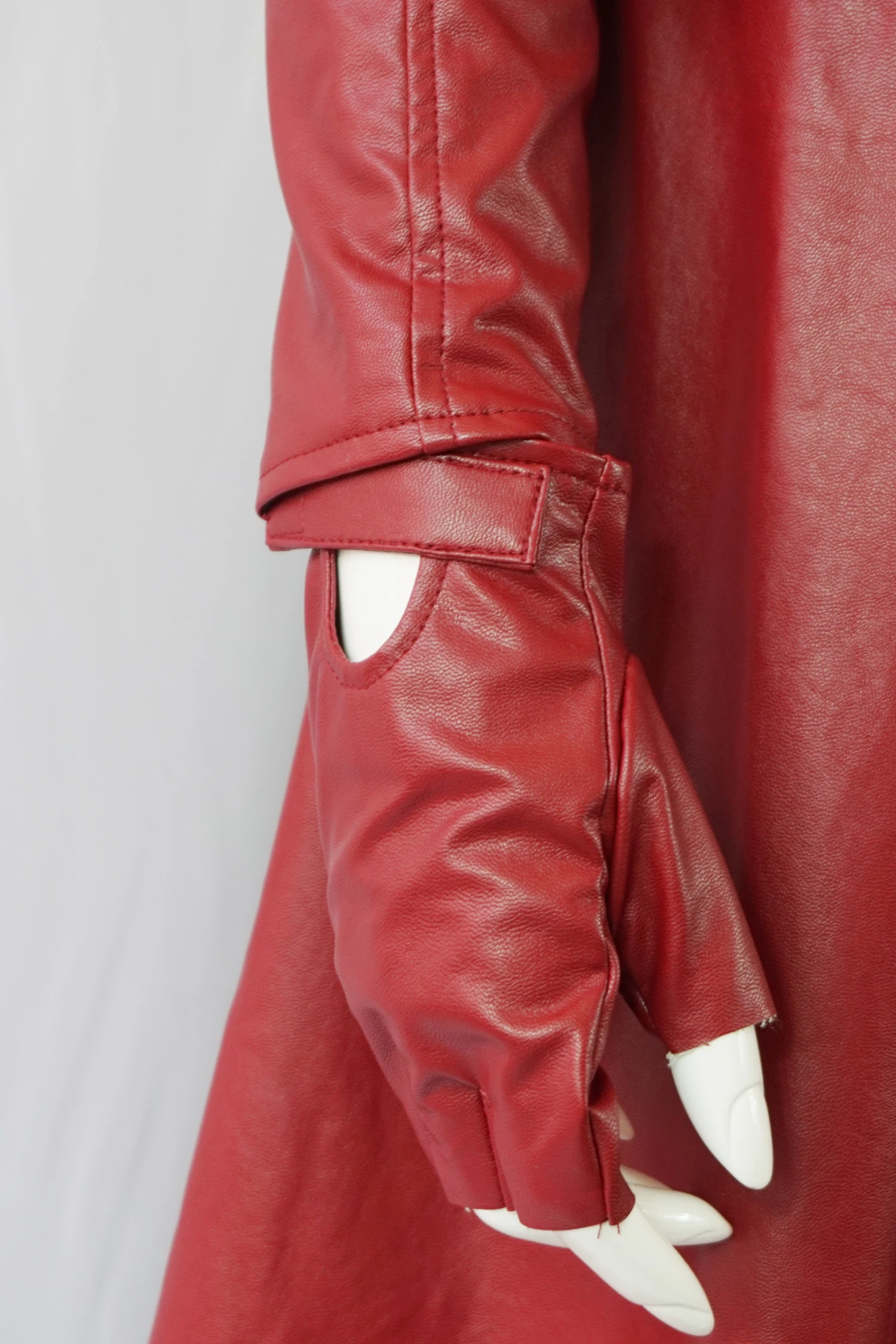 Avengers Scarlet Witch Cosplay 9 Avengers Scarlet Witch Cosplay - Image 9