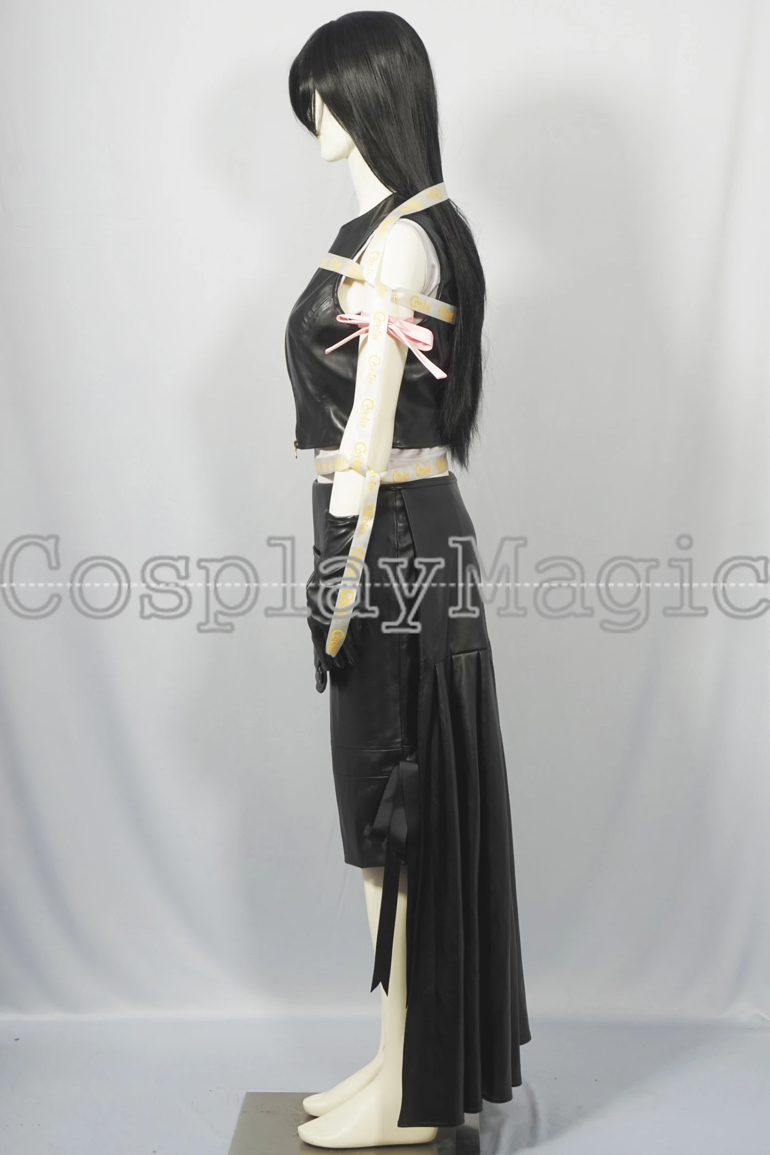 Final Fantasy VII 7: Advent Children Tifa Lockhart Cosplay 4 Final Fantasy VII 7: Advent Children Tifa Lockhart Cosplay - Image 4