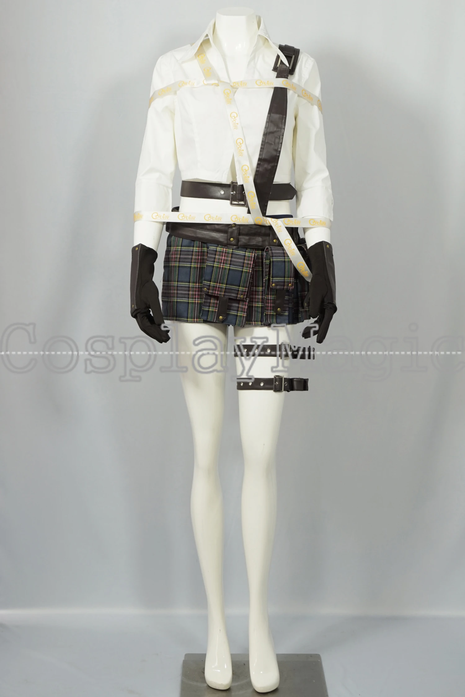 Devil May Cry III 3 Lady Cosplay 2 Devil May Cry III 3 Lady Cosplay - Image 2